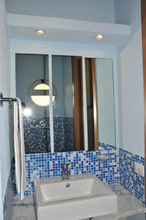 Solemare Residence Donnalucata  Szoba fotó